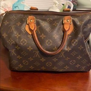 Louis Vuitton 30 Speedy